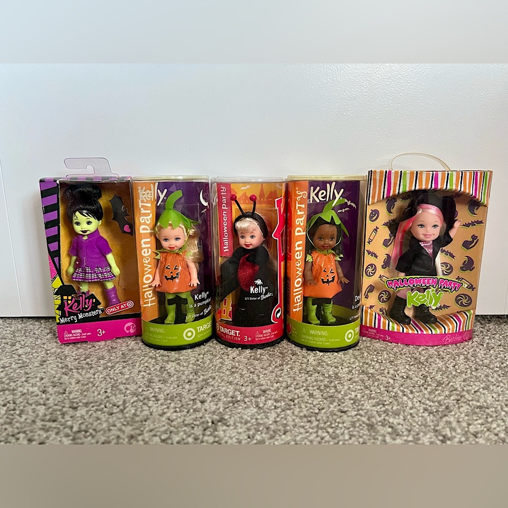 Lot of 5 Kelly Club dolls - Halloween theme